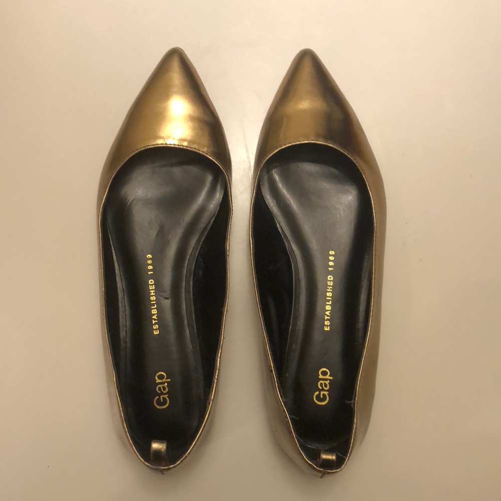 GAP Bronze Metallic Pointy Flats
